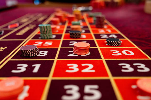 gadai toto mobile app home screen showing slot tournaments and live casino options